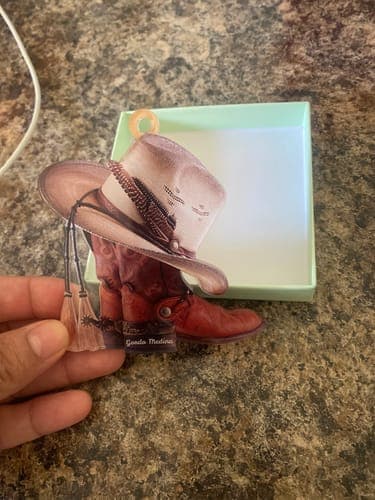 Customer photo by Liliana G.